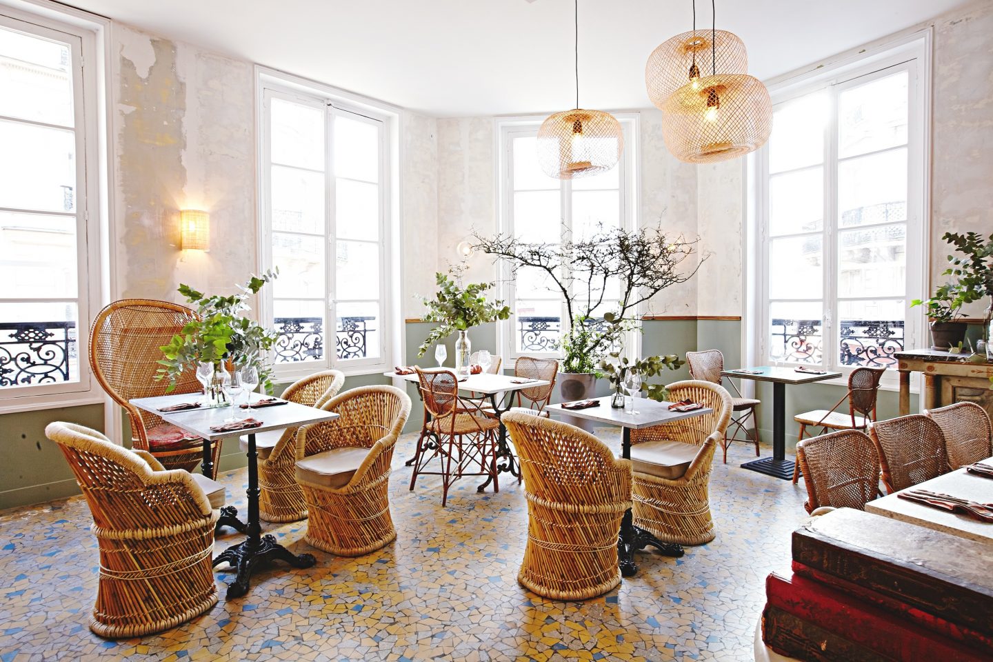 Re-voir Paris