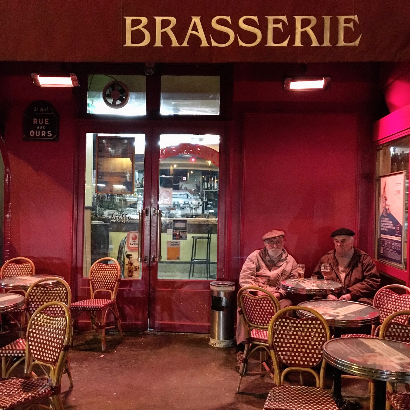 Re-voir Paris
