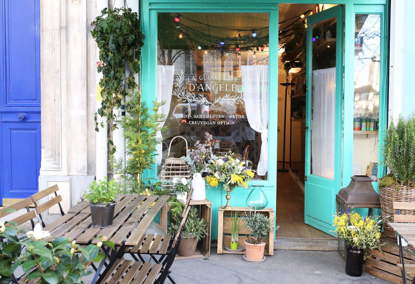 Re-voir Paris