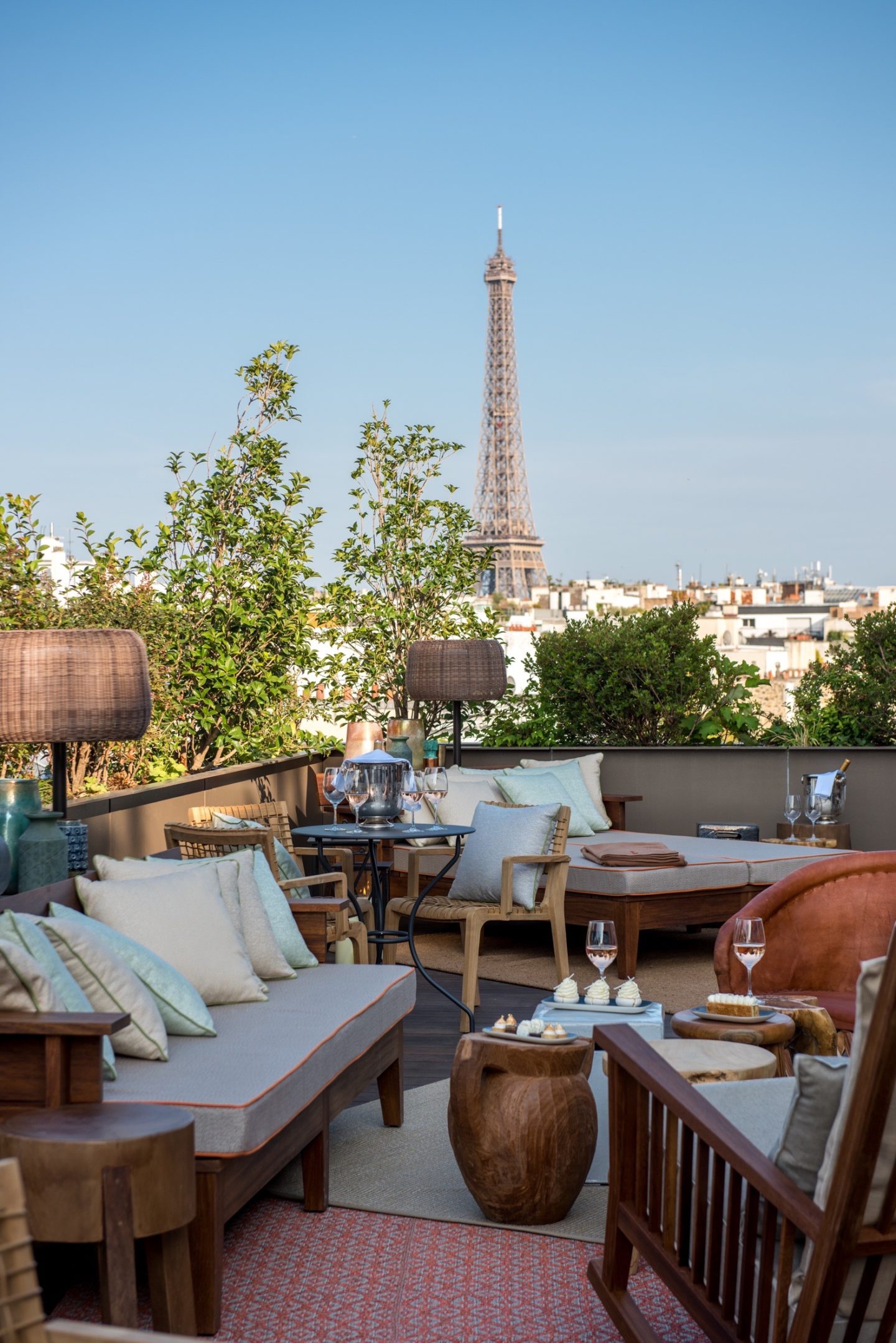Re-voir Paris