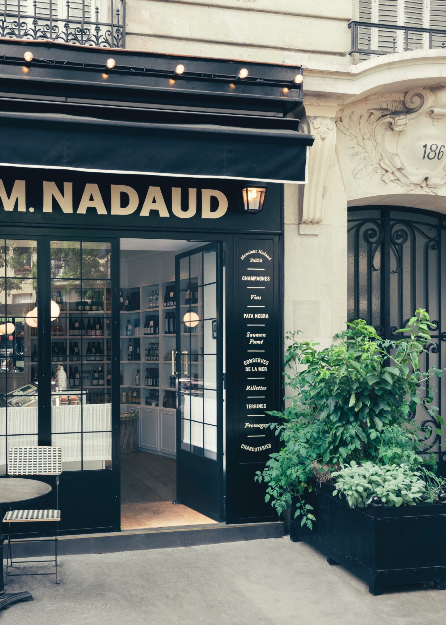 Re-voir Paris
