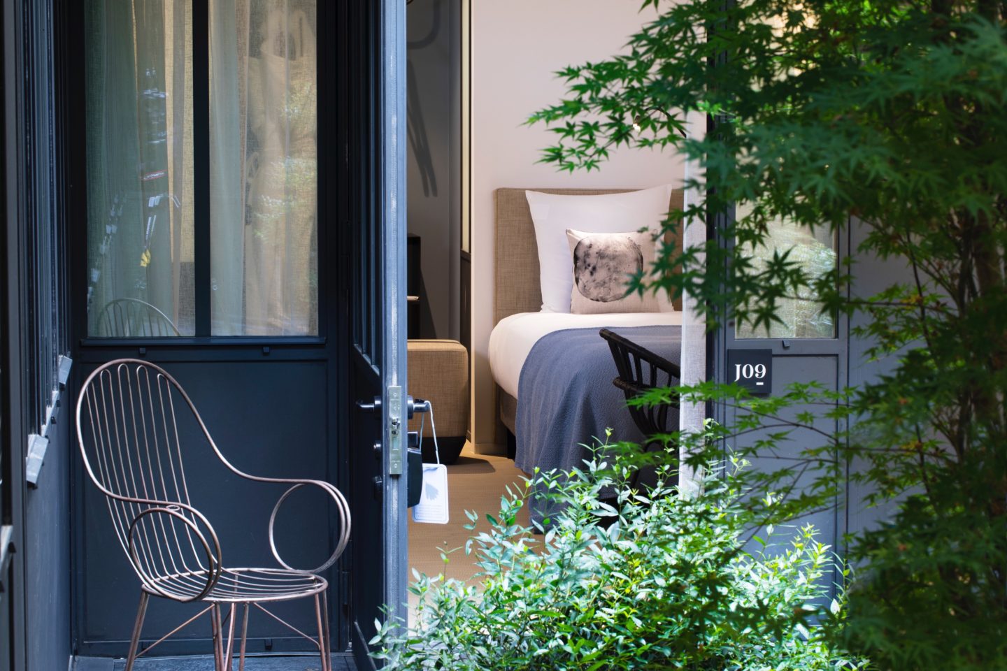 Re-voir Paris