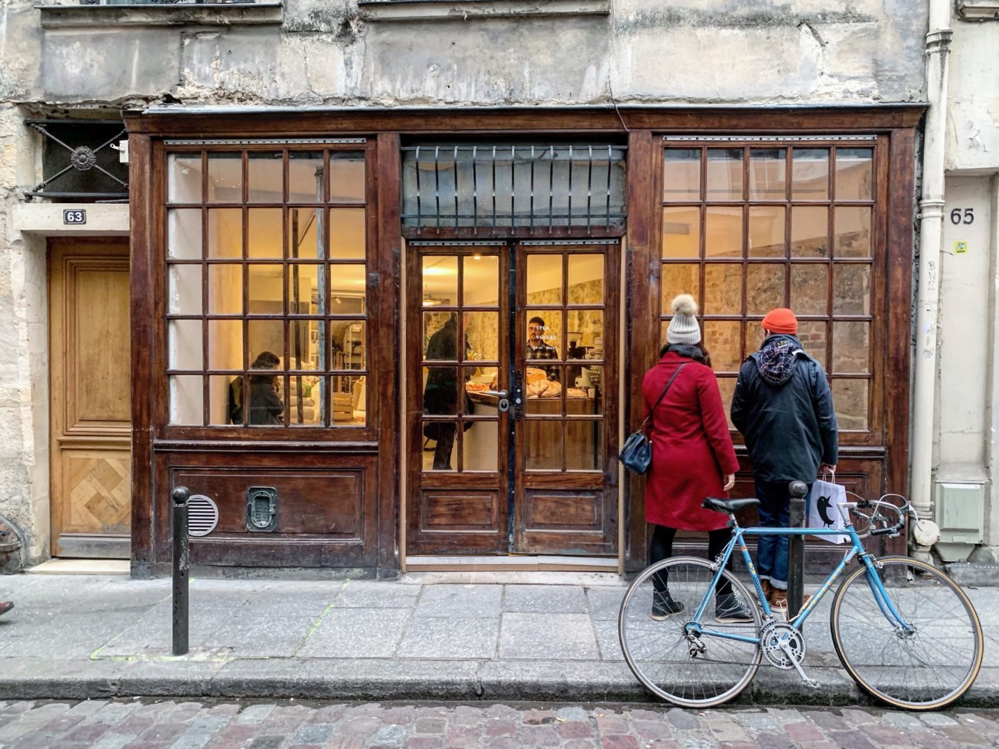 Re-voir Paris